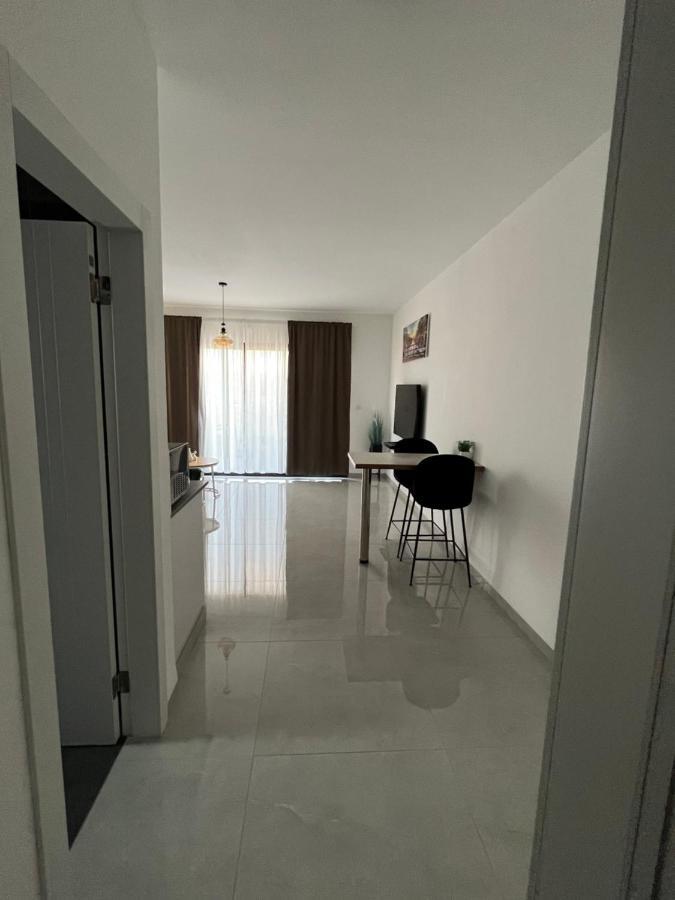 נופש בעמק Apartment Poriyya Ngoại thất bức ảnh