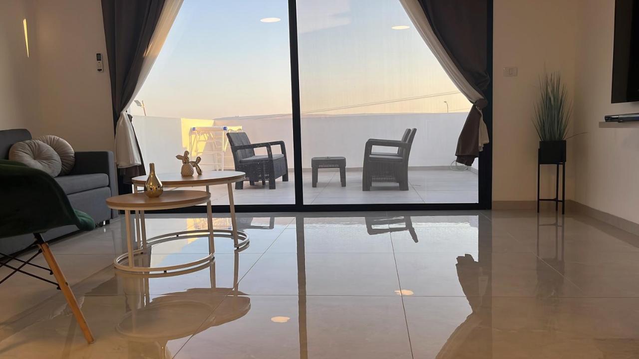 נופש בעמק Apartment Poriyya Ngoại thất bức ảnh